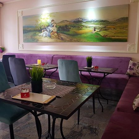 Bed & Breakfast Vila Stanisic 포제가 외부 사진