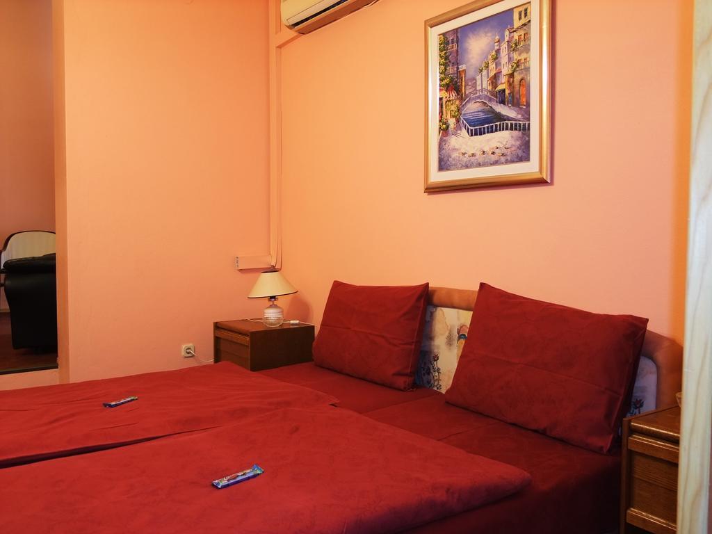 Bed & Breakfast Vila Stanisic 포제가 객실 사진