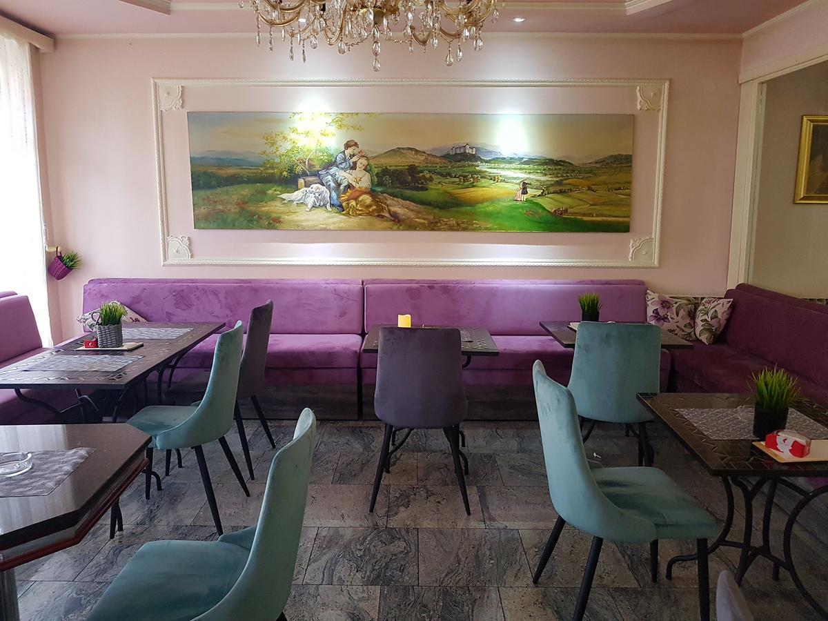 Bed & Breakfast Vila Stanisic 포제가 외부 사진